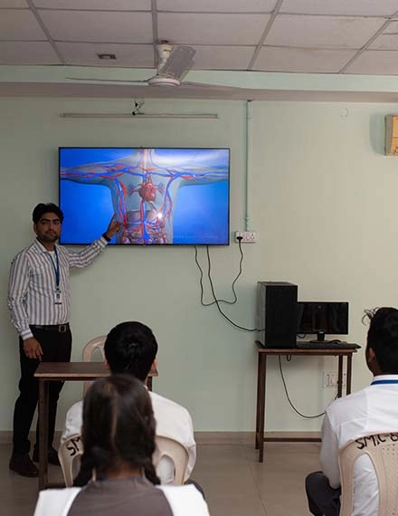 SMART Class & Multimedia Zone: